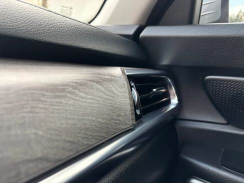 Used 2022 Kia Telluride EX w/ EX Premium Package AWD/4WD image 51
