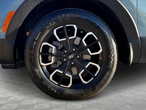 Used 2022 Hyundai Santa Cruz SEL image 9