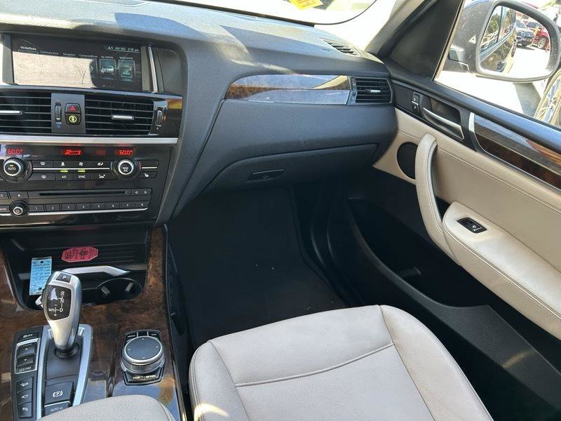 Used 2017 BMW X3 xDrive28i AWD/4WD image 13