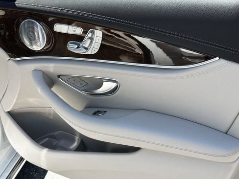 Used 2018 Mercedes-Benz E 300 image 16