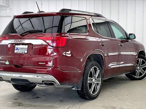 Used 2017 GMC Acadia Denali w/ Technology Package image 12