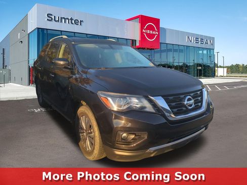 Certified 2020 Nissan Pathfinder SV FWD image 1