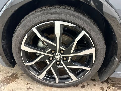 Used 2024 Toyota Prius Prime FWD image 41