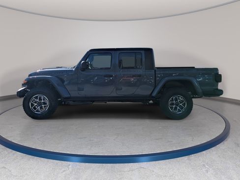 New 2026 Jeep Gladiator Rubicon w/ Steel Power Dome Hood Package AWD/4WD image 8