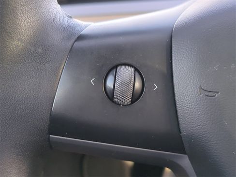 Used 2022 Tesla Model 3 Long Range image 27