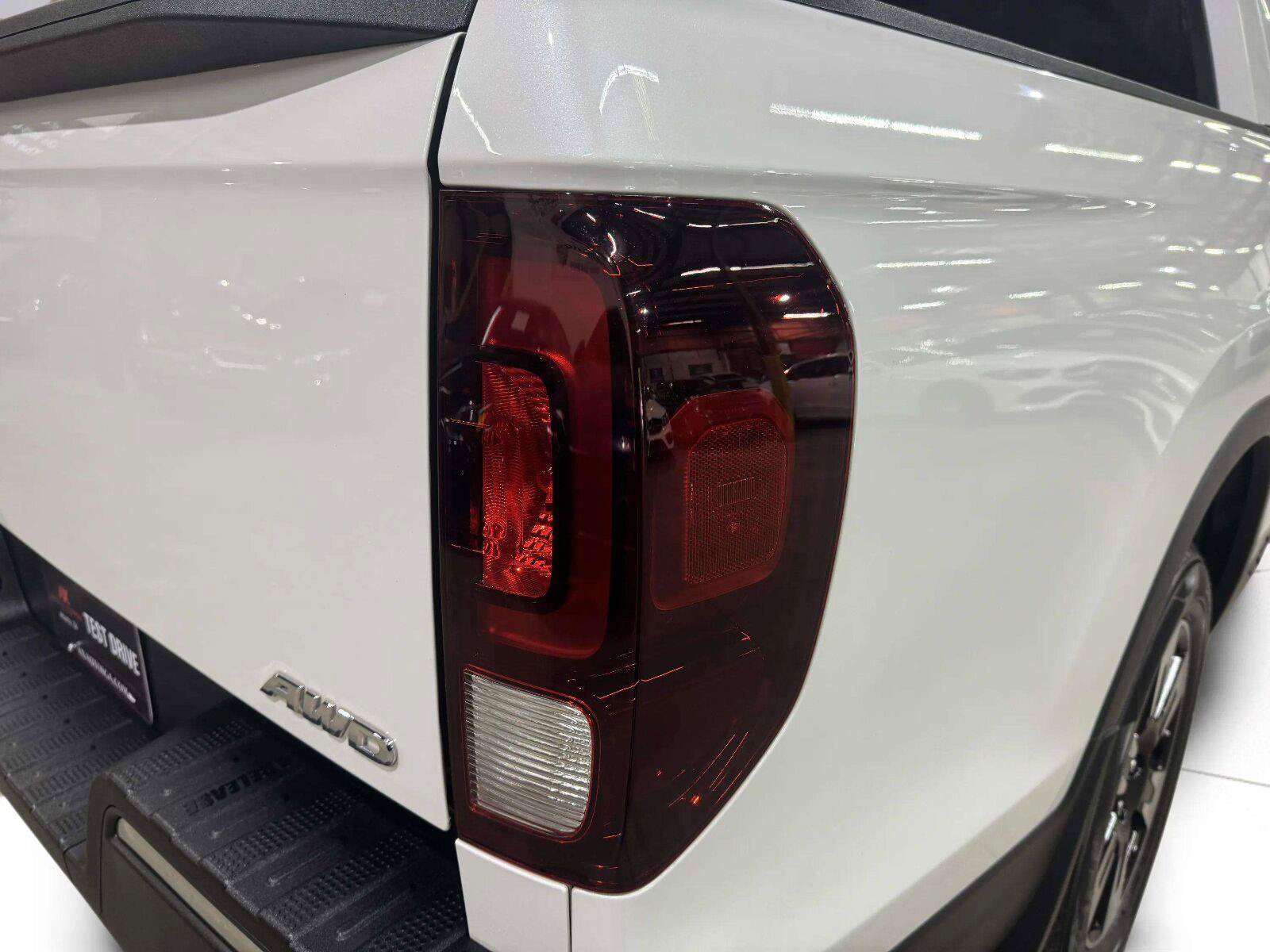 Used 2020 Honda Ridgeline RTL image 12