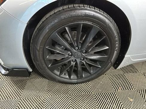 Used 2018 INFINITI Q50 Luxe w/ Essential Package (3.0T Luxe) AWD/4WD image 10