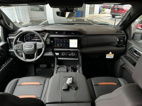 New 2026 GMC Sierra 2500 AT4 w/ AT4 Premium Plus Package AWD/4WD image 19
