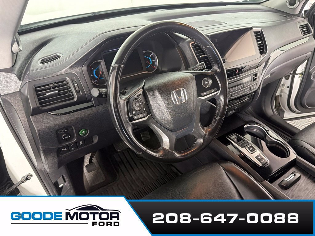 Used 2020 Honda Pilot Touring image 8