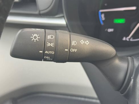 Used 2024 Toyota Sienna XLE image 22