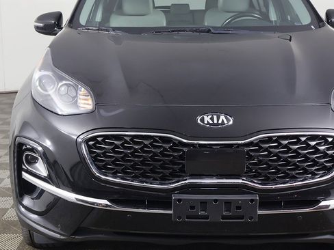 Used 2021 Kia Sportage EX w/ EX Technology Package image 15