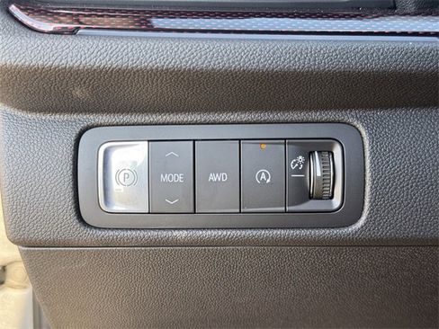 New 2026 Chevrolet Traverse Z71 w/ Driver Confidence Package image 21