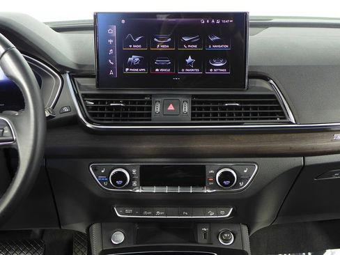 Used 2023 Audi Q5 2.0T Premium Plus w/ Premium Plus Package AWD/4WD image 26