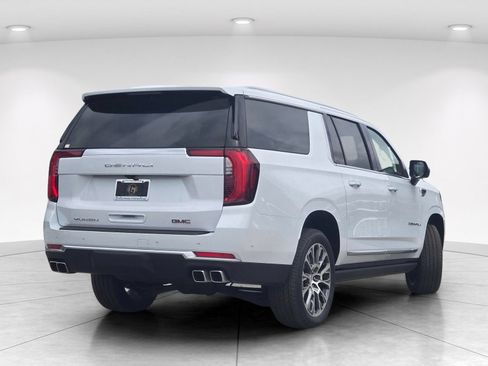 New 2026 GMC Yukon XL Denali w/ Sun & Power Step Package AWD/4WD image 3
