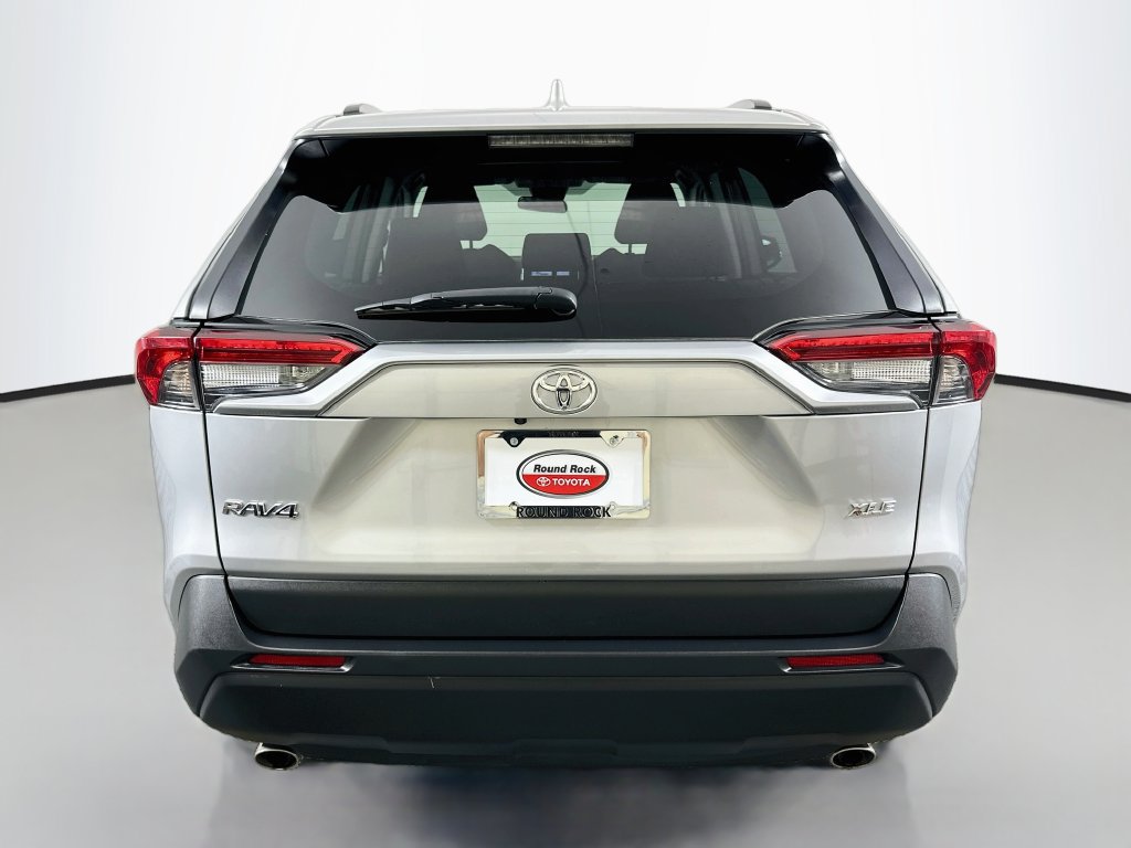 Certified 2025 Toyota RAV4 XLE FWD image 6