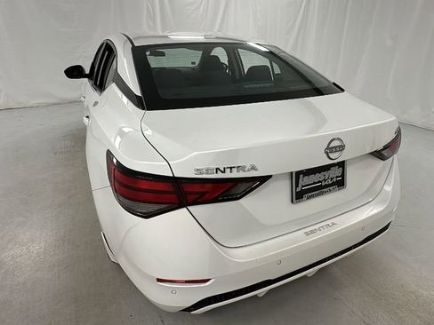 Used 2024 Nissan Sentra SV w/ All-Weather Package image 5