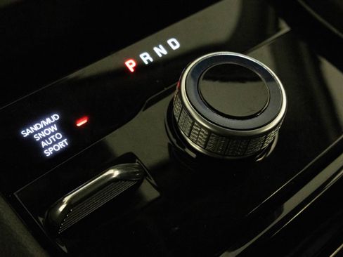 Used 2021 Jeep Grand Cherokee L Limited image 24