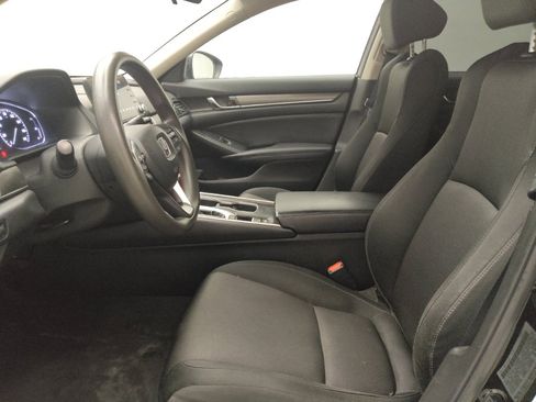 Used 2018 Honda Accord LX image 17