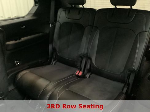 Used 2023 Jeep Grand Cherokee L Laredo image 26