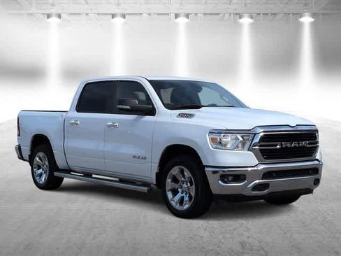 Certified 2019 RAM 1500 Big Horn AWD/4WD image 2