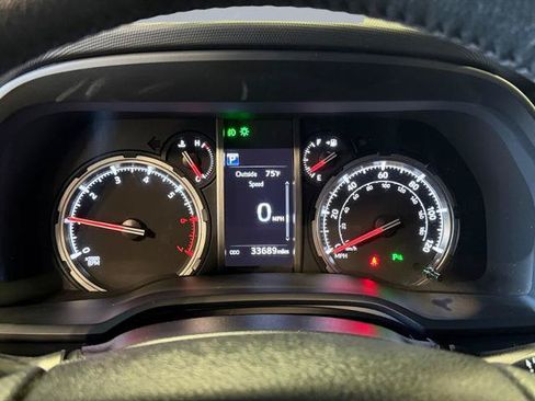 Used 2023 Toyota 4Runner Limited AWD/4WD image 5