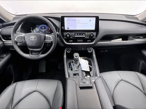 New 2026 Toyota Grand Highlander AWD image 5
