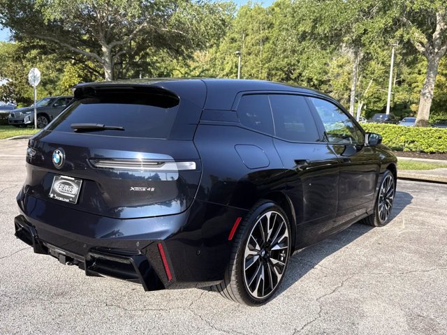 Used 2026 BMW iX xDrive45 w/ M Sport Package AWD/4WD image 3