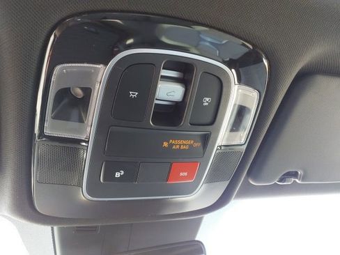 Certified 2025 Hyundai Tucson Limited image 37