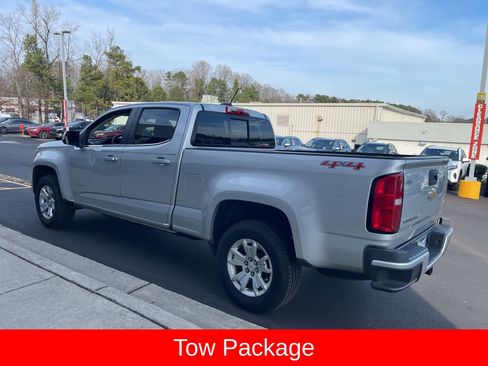 Used 2018 Chevrolet Colorado LT w/ LT Convenience Package image 12