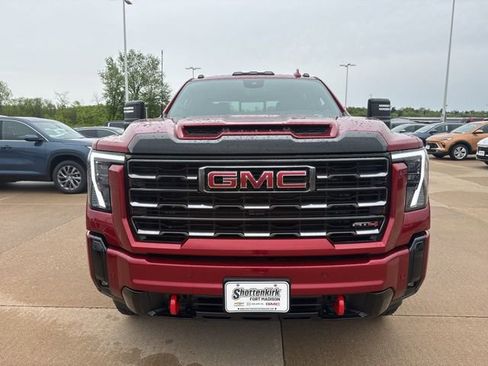 New 2026 GMC Sierra 2500 AT4 w/ AT4 Premium Plus Package AWD/4WD image 11