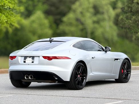 Used 2017 Jaguar F-TYPE Coupe RWD image 11