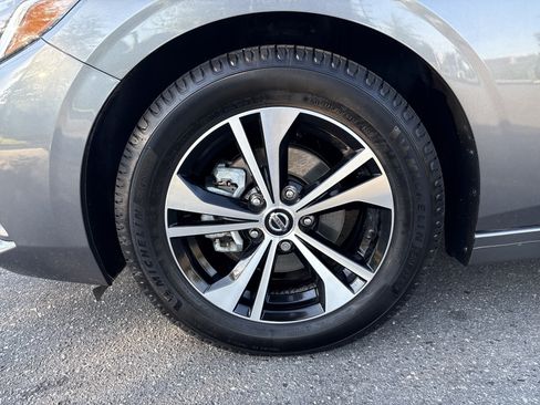 Used 2022 Nissan Sentra SV w/ All-Weather Package FWD image 14