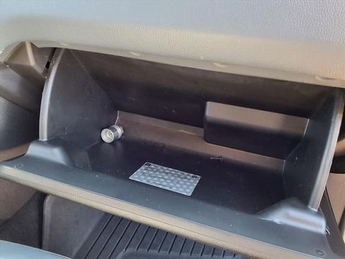 Used 2018 Chevrolet Colorado Z71 image 84