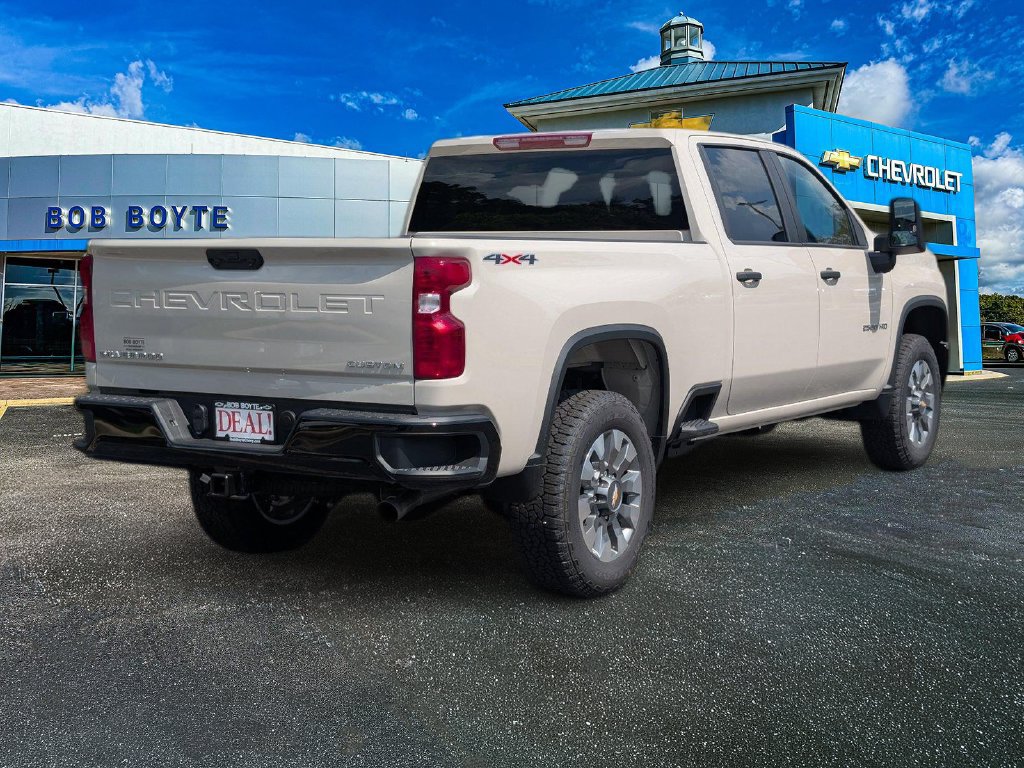 New 2026 Chevrolet Silverado 2500 Custom w/ Custom Convenience Package AWD/4WD image 7