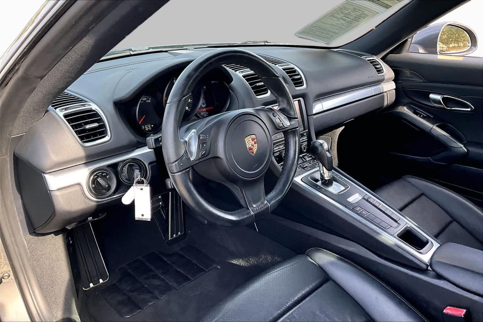 Used 2014 Porsche Cayman RWD image 17