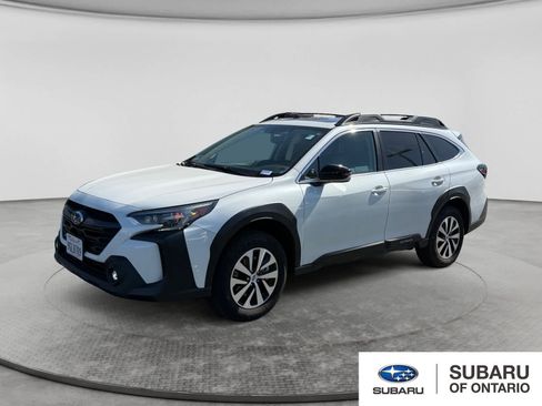 Used 2023 Subaru Outback Premium AWD/4WD image 1