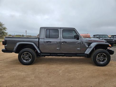 Used 2022 Jeep Gladiator Rubicon w/ LED Lighting Group image 4