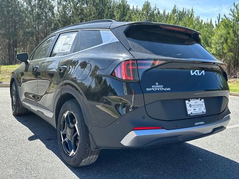 New 2026 Kia Sportage EX image 5