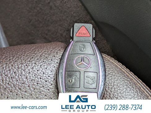 Used 2016 Mercedes-Benz GLC 300 w/ Driver Assistance Package image 32