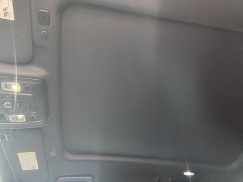 Used 2022 GMC Yukon Denali RWD image 25
