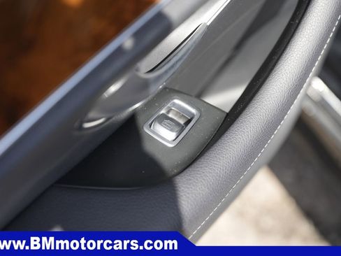 Used 2020 Mercedes-Benz E 350 4MATIC Sedan image 29