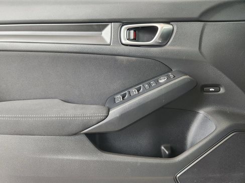 Used 2023 Honda Civic Sport image 22