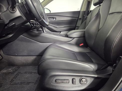 Used 2023 Honda Accord Touring image 12