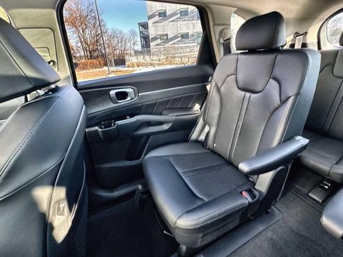 New 2025 Kia Sorento SX image 13