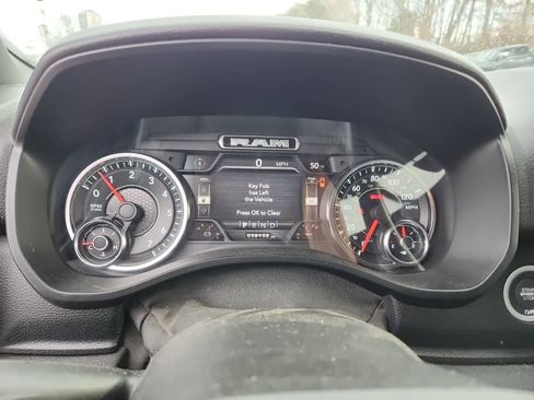 Certified 2021 RAM 1500 Big Horn image 9