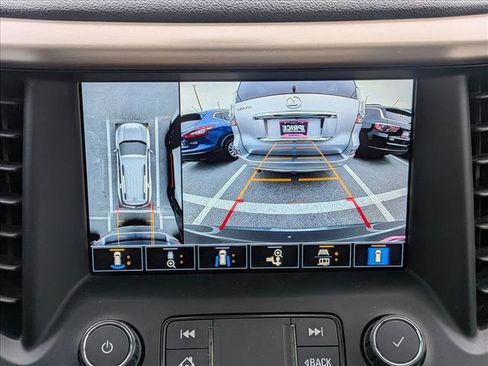 Used 2021 GMC Acadia Denali w/ Denali Technology Package image 13