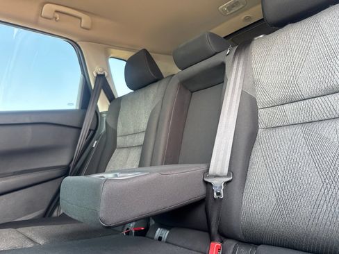 Certified 2024 Nissan Rogue SV FWD image 37