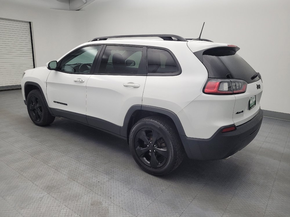 Used 2020 Jeep Cherokee Latitude Plus AWD/4WD image 3