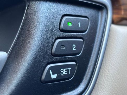 Used 2017 Honda CR-V Touring image 30