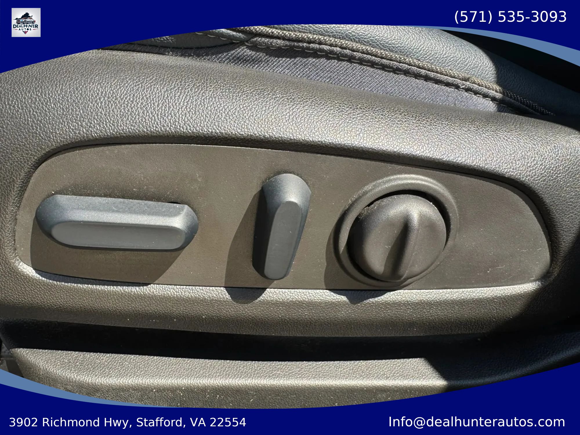 Used 2023 Chevrolet Bolt EUV LT w/ Convenience Package FWD image 36